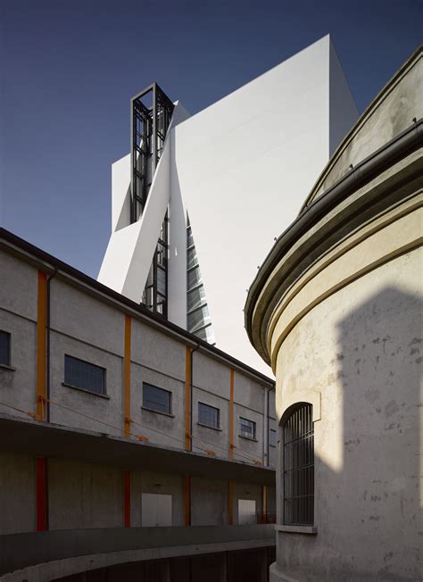 fondazione prada milano inaugurazione|fondazione prada oma.